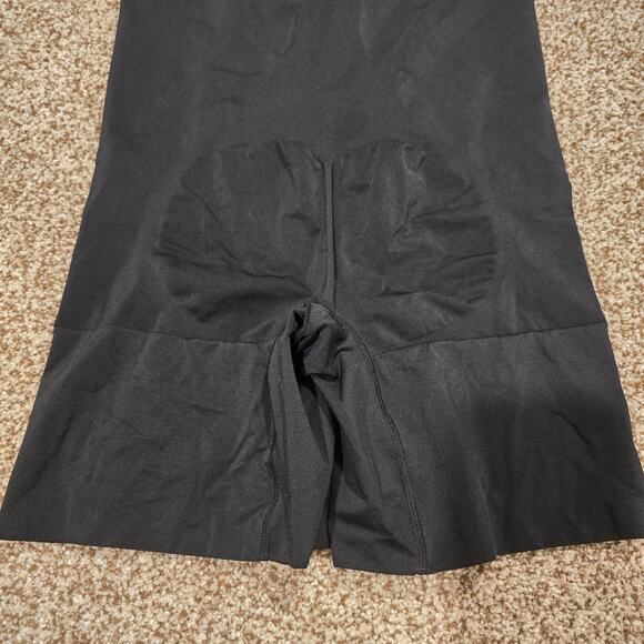 Women's Spanx Black Shapewear Bottoms | Size 2X - Picture 7 of 9